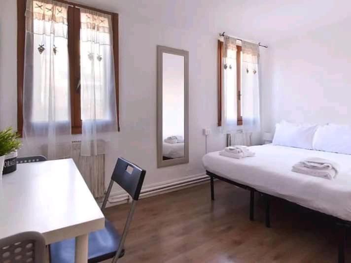 Venice B&B /Room With Private Bathroom Exterior photo